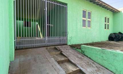 Casa com 2 dormitórios à venda, 130 m² por R$ 250.000,00 - Conjunto Semiramis Barros Braga - Londrina/PR