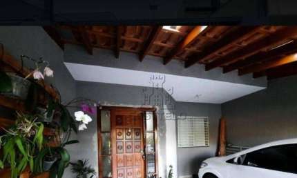Casa com 2 dormitórios à venda, 100 m² por R$ 300.000,00 - Jardim Guararapes - Londrina/PR