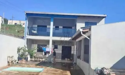 Sobrado à venda por R$ 520.000 - Parque Leblon - Londrina/PR