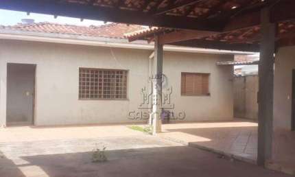 Casa com 3 dormitórios, 180 m² - venda por R$ 800.000,00 ou aluguel por R$ 4.000,00/mês - Vila Brasil - Londrina/PR