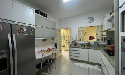 Casa à venda, 128 m² por R$ 850.000 - Bandeirantes - Londrina/PR