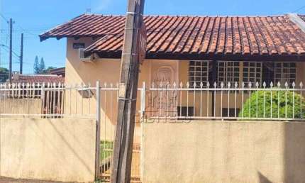 Casa com 3 dormitórios à venda, Zona Sul por R$ 300.000 - Conjunto Habitacional Flores - Londrina/PR