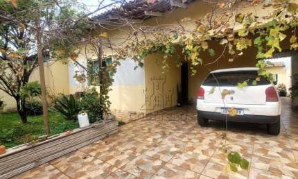 Casa com 2 dormitórios à venda, 150 m² por R$ 300.000,00 - Jardim Belém - Londrina/PR