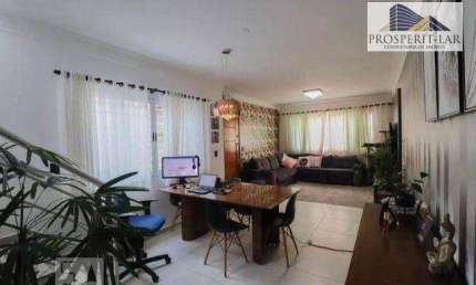 Casa com 3 dormitórios à venda, 110 m² por R$ 735.000 - Jardim Bom Clima