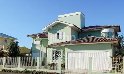 Casa à venda, 5 dormitórios, 240 m² - Campeche, Florianópolis/SC