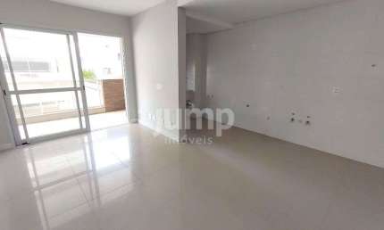 Maria Augusta Home Design - Condomínio novo / Aptº 2 suites, lavabo e cozinha americana, 107 m² no Itacorubi