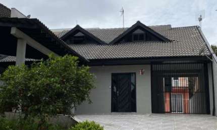 Terreno à venda no Silveira da Motta, São José dos Pinhais  por R$ 1.290.000
