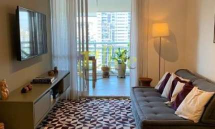 Apartamento sem mobília com 02 dormitórios para locação no bairro Jardim das Acacias, em São Paulo!