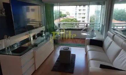 Apartamento sem mobília para venda no bairro Moema, São Paulo!