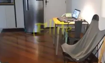 Apartamento à venda em Moema, São Paulo-SP: 1 quarto, 1 sala, 1 banheiro, 1 vaga de garagem, 28m² de área. Aproveite!