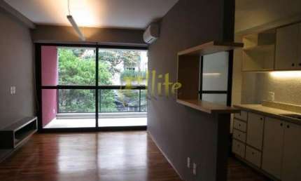 Apartamento sem mobília de 02 dormitórios para locação no bairro Vila Madalena, São Paulo!