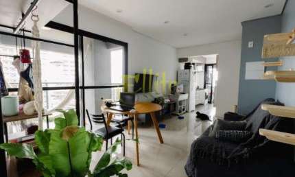 Apartamento sem mobília com 02 dormitórios para locação e venda em Pinheiros, São Paulo
