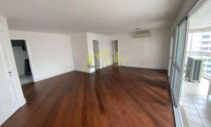 Apartamento sem mobília para locação na Vila Olímpia, São Paulo!