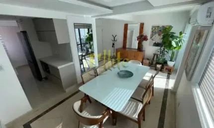 Flat para locação e venda em Moema, totalmente mobiliado à 500 mts do Shopping Ibirapuera!