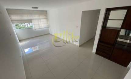 Apartamento sem mobília para locação na região de Moema em São Paulo!