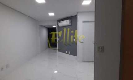 Apartamento sem mobília para locação e venda na região de Moema em São Paulo!