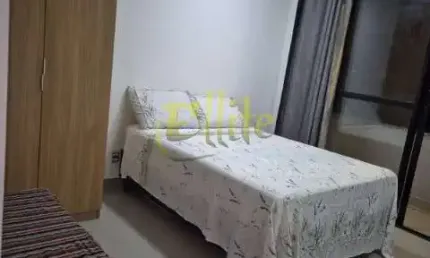 Studio mobiliado para locação em Pinheiros, São Paulo.