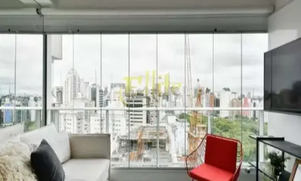 Flat para locação e venda de alto padrão na Consolação, mobiliado completo. Próximo da faculdade Mackenzie e Colégio Anglo!