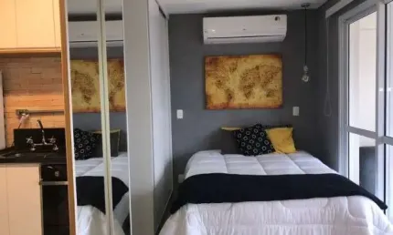 Apartamento mobiliado com 1 dormitório para locação na região do brooklin em são paulo, próximo à estação campo belo!