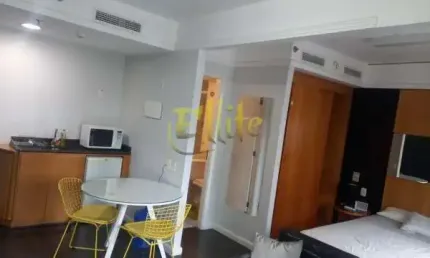 Flat de luxo em Moema, São Paulo-SP: 1 quarto, 1 sala, 1 banheiro, 1 vaga de garagem, 32,00 m² de área. Venda ou locação!