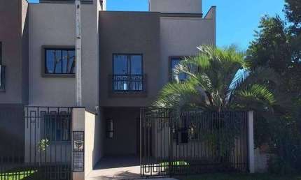 Casa com 3 quartos à venda na Rua Estanislau Krowinski, Novo Mundo, Curitiba