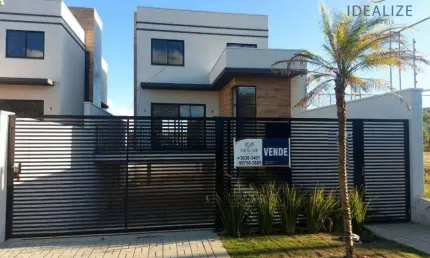 Casa com 3 quartos à venda na Rua Celestina Escolaro Foggiatto, Cruzeiro, São José dos Pinhais, 198 m2 por R$ 990.000