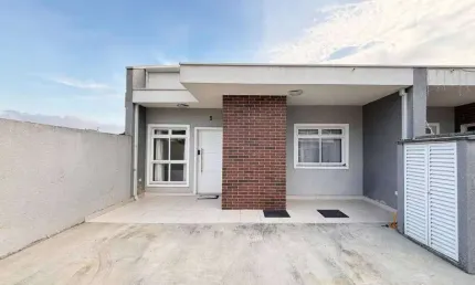 Casa com 3 quartos à venda na rua josé zen, 351, bom jesus, são josé dos pinhais, 74 m2 por r$ 650.000