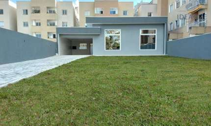 Casa com 3 quartos à venda na Rua Elvira Moro Foggiatto, Afonso Pena, São José dos Pinhais, 141 m2 por R$ 880.000