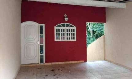 Casa com 2 quartos à venda na Vila Vicchiatti, Bragança Paulista  por R$ 450.000