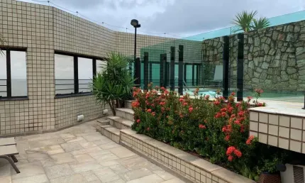Cobertura 6 dormitórios, no balneário flórida - 5 vagas de garagem!