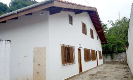 Casa à venda com 3 dormitórios + 1 edícula na Praia Dos Sonhos - Itanhaém, SP