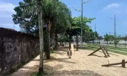 Uma bela esquina no Samambaia - Casa com 2 dormitórios