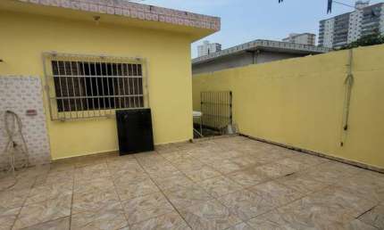 Casa comercial com 1 sala para alugar na Vila Caiçara, Praia Grande 