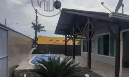 Casa com 3 quartos à venda na Bento Gonçalves, 905, Armação, Penha por R$ 700.000