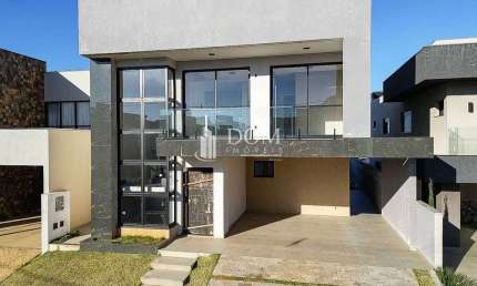 Casa com 3 quartos à venda na Avenida Prefeito Moacir Júlio Silvestri, 4865, Jardim das Américas, Guarapuava