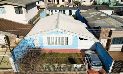 Casa com 3 quartos à venda na Rua das Camélias, 15, Trianon, Guarapuava