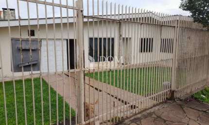 Casa com 4 quartos à venda na Rua Professor Iank, 88, Dos Estados, Guarapuava