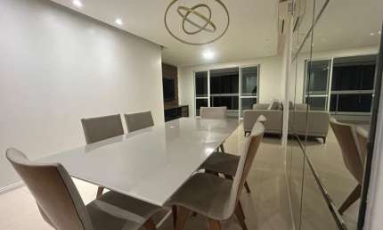 Apartamento com 3 Dormitórios sendo 1 suite - Centro florianopolis SC