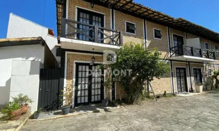 Peró - Cabo Frio - Casa Duplex com 3 quartos em condomínio com piscina