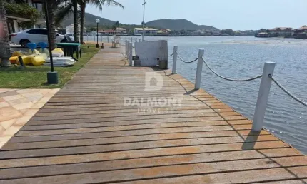 Ogiva - Cabo Frio - Ótima casa em condomínio em frente ao canal navegável