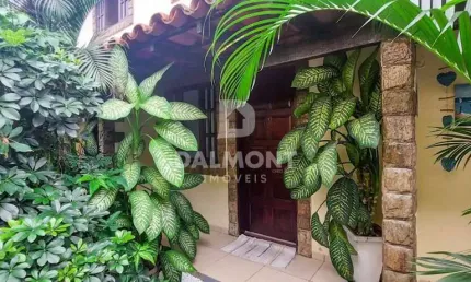 Jardim Flamboyant - Cabo Frio/RJ - Casa com 2 dormitórios à venda, 60 m² por R$ 350.000