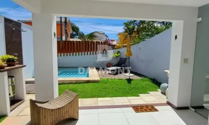 Palmeiras - Cabo Frio/RJ - Casa com 3 dormitórios à venda, 200 m² por R$ 2.000.000;