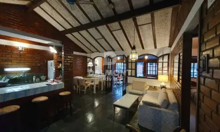 Palmeiras - Cabo Frio/RJ  - Casa em condomínio fechado com portaria 24 horas.
