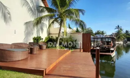 Ogiva - Cabo Frio/RJ - Casa Duplex com 2 suítes em condomínio com área de lazer e vista para o Canal
