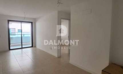 Praia do Forte - Cabo Frio/RJ - Apto com 2 quartos - 114 m² - R$ 740.000