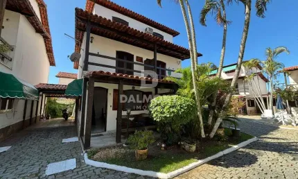 Braga - Cabo Frio/RJ -  Casa Triplex de  4 Quartos e Lazer Completo!