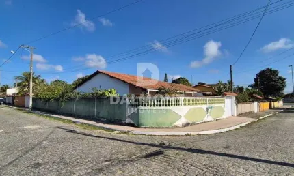 Rua das Acacias - Caminho de Búzios - Cabo Frio - Casa com terreno livre - 300mil