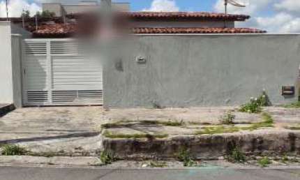 Casa com 3 quartos à venda no Jardim Acácia, Feira de Santana 