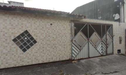 Casa com 4 quartos à venda no Calumbi, Feira de Santana 