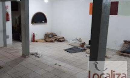 Casa comercial à venda no Capuchinhos, Feira de Santana 